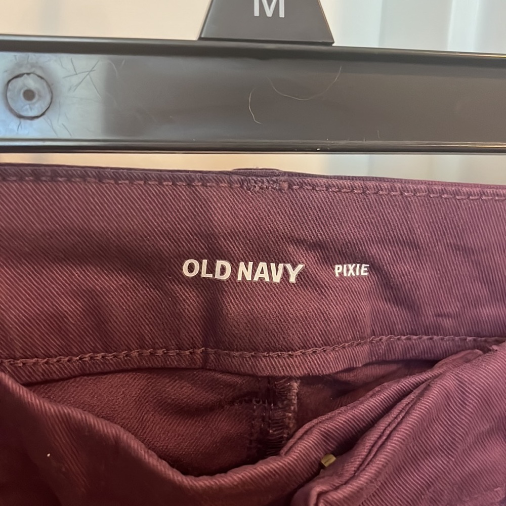 Purple old navy pixie pants - Picture 2 of 2
